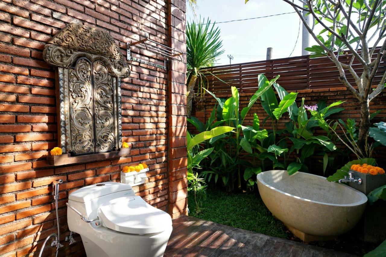 Delodtunduh Villa 2 Ubud  Exterior photo